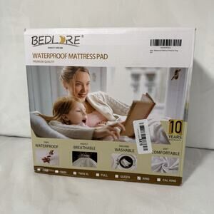 King Size Waterproof Mattress Pad Brand New In Box Bedlore